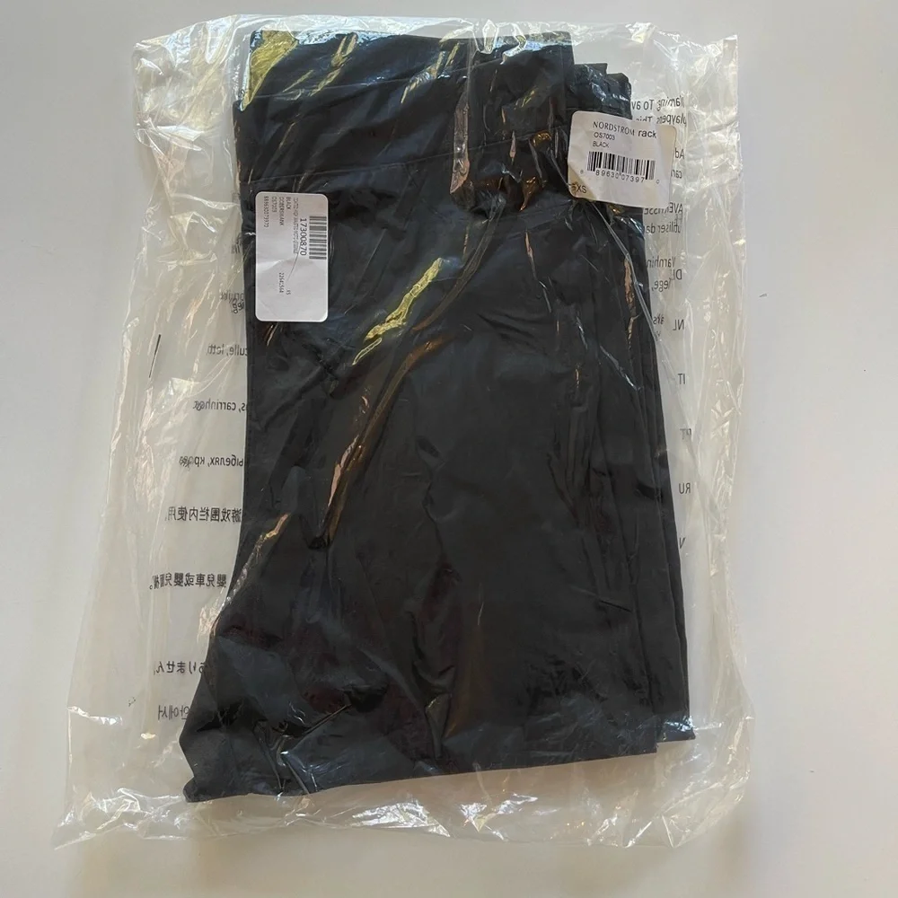 Nordstrom Ooberswank High Waist Coated Moto Leggings - XS - Picture 3 of 5